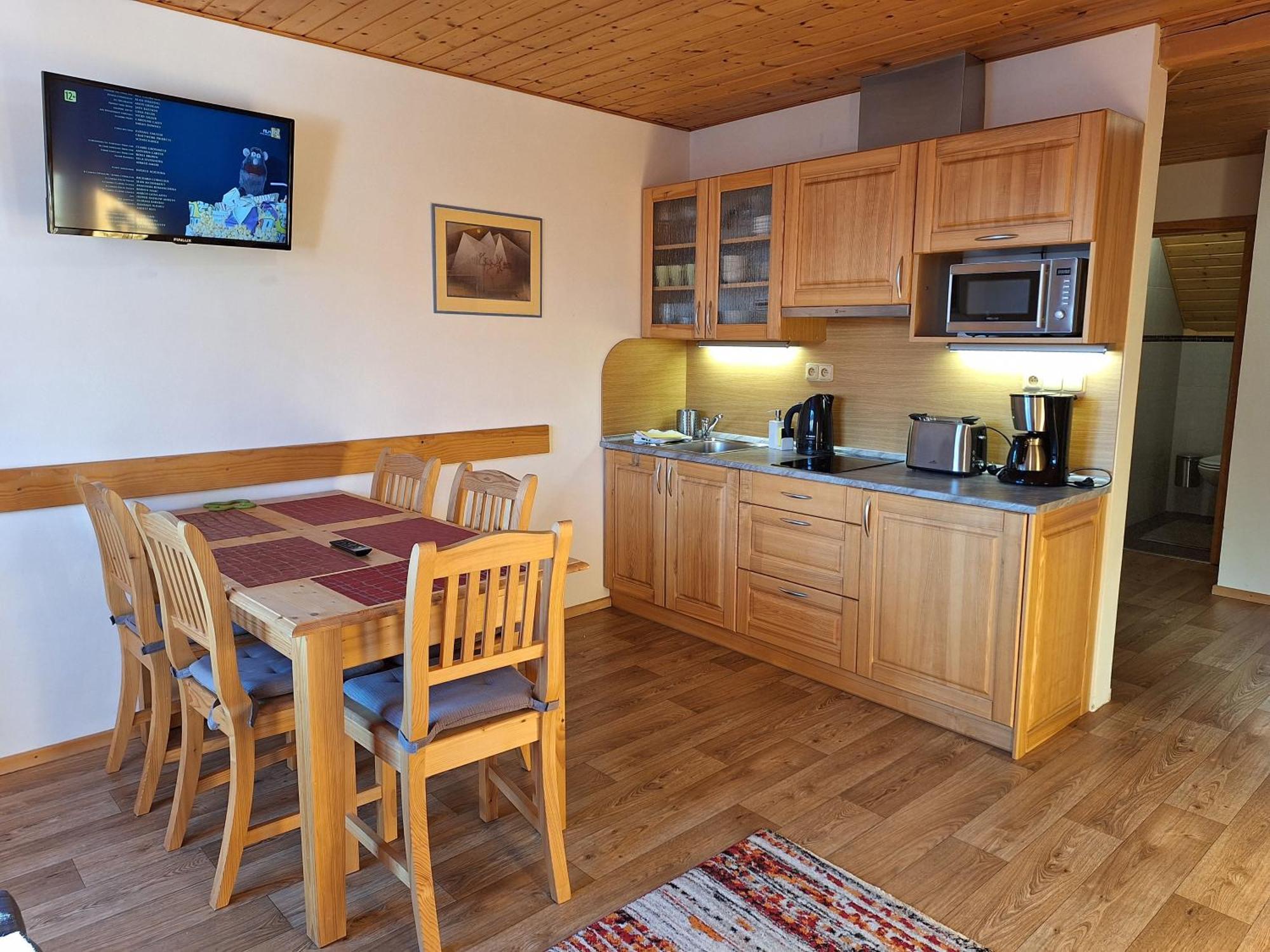 רוקיטניצה נאד איז'רו Apartmany Ester מראה חיצוני תמונה