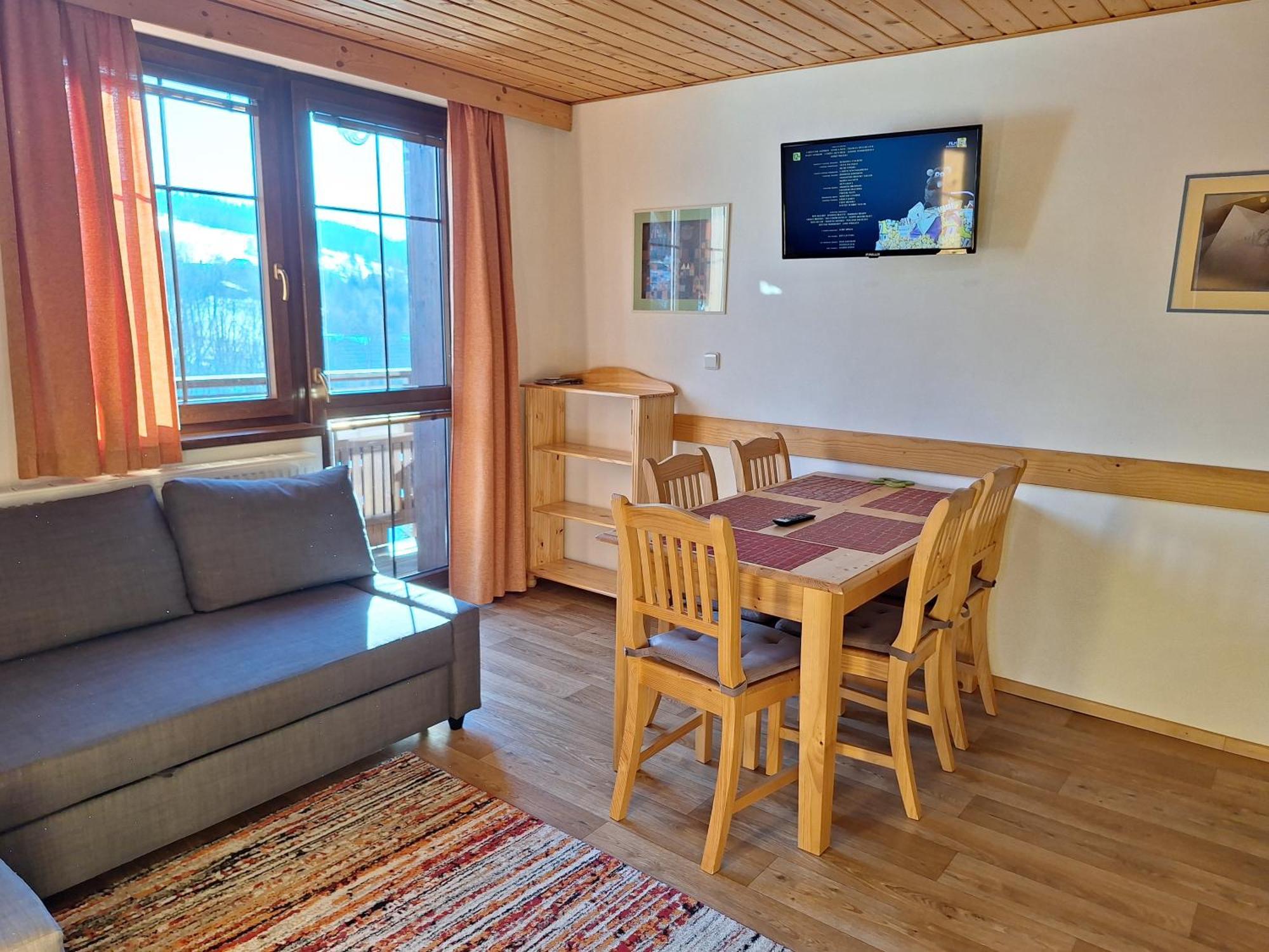 רוקיטניצה נאד איז'רו Apartmany Ester מראה חיצוני תמונה