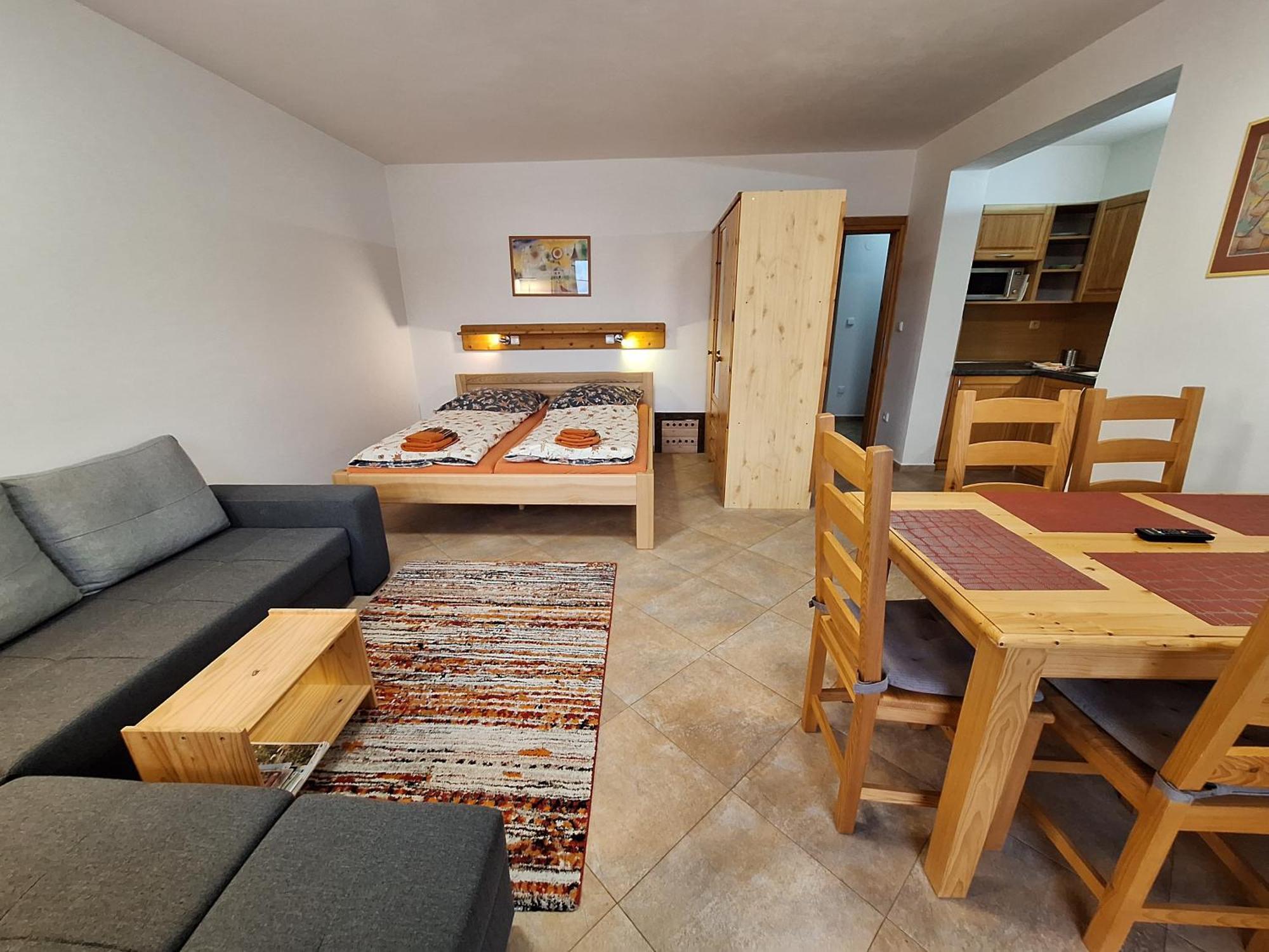 רוקיטניצה נאד איז'רו Apartmany Ester מראה חיצוני תמונה